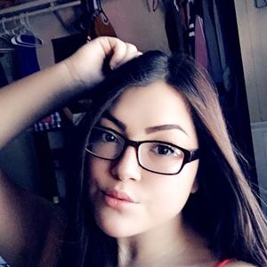 Meet your Posher, Alinna